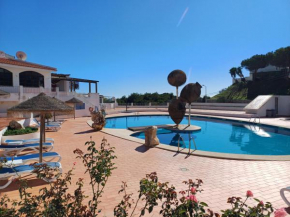 Apartamentos Salema Praia Club